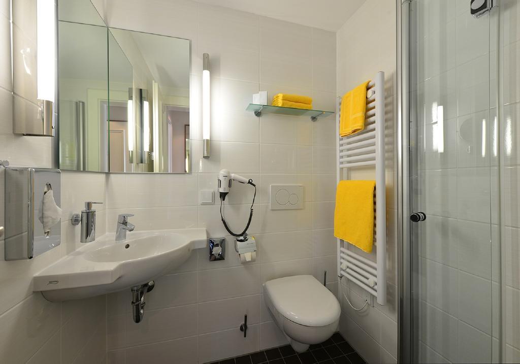 Hotel Ratskeller Salzgitter Habitación foto