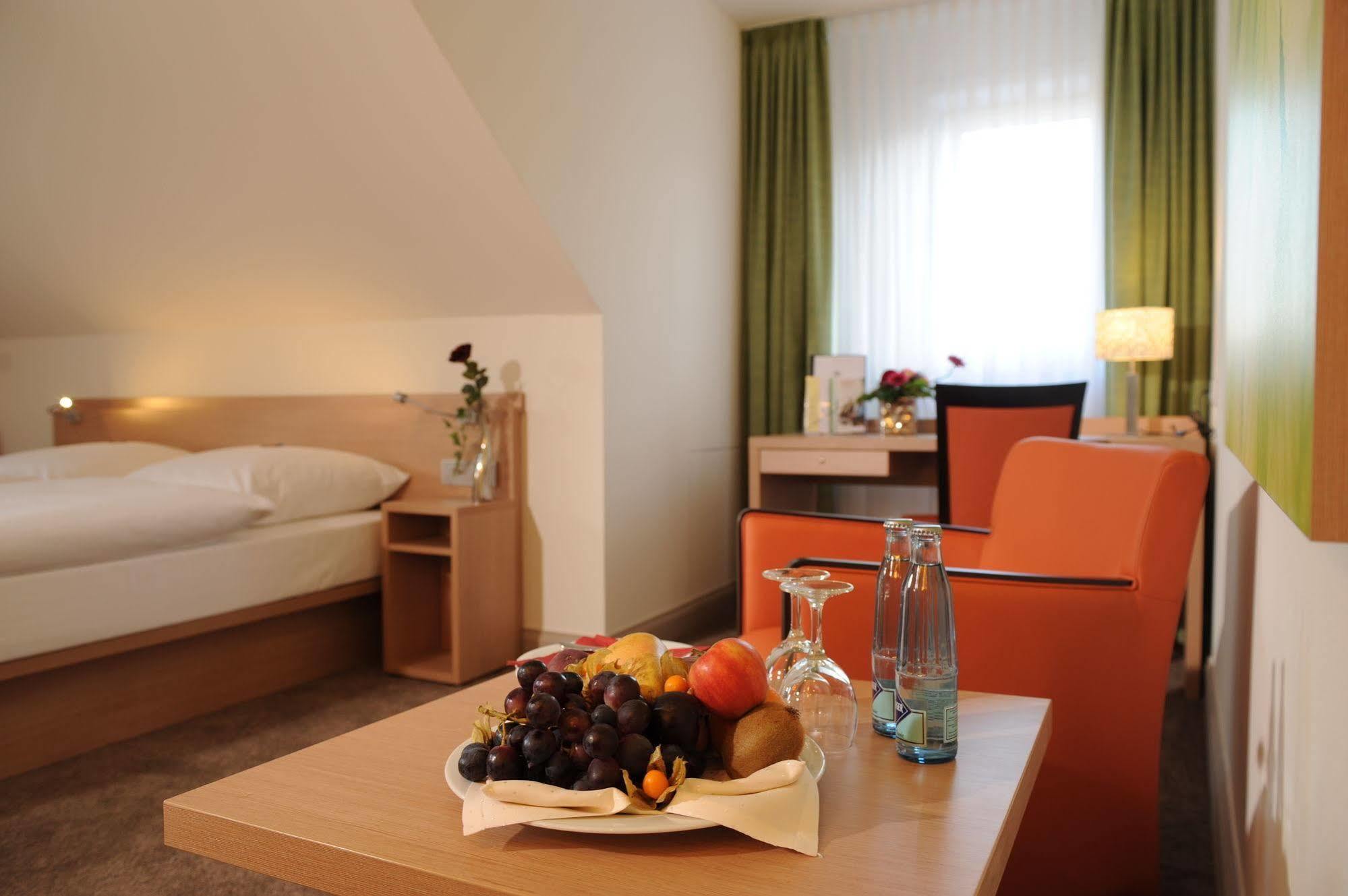 Hotel Ratskeller Salzgitter Exterior foto