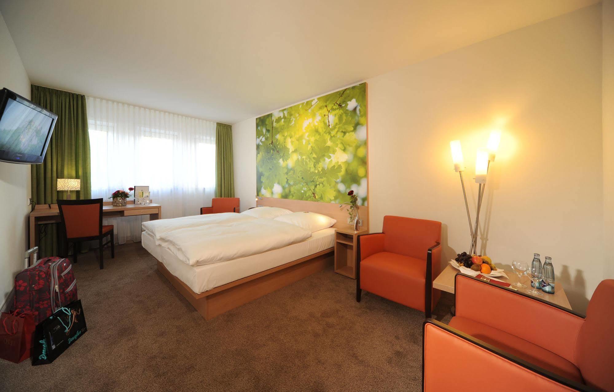 Hotel Ratskeller Salzgitter Exterior foto